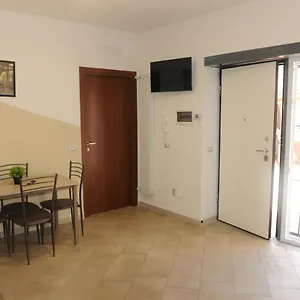  Apartamento 3suites Italia